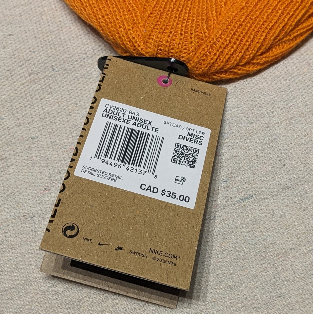 New Nike ACG Beanie hat - Picture 2 of 4